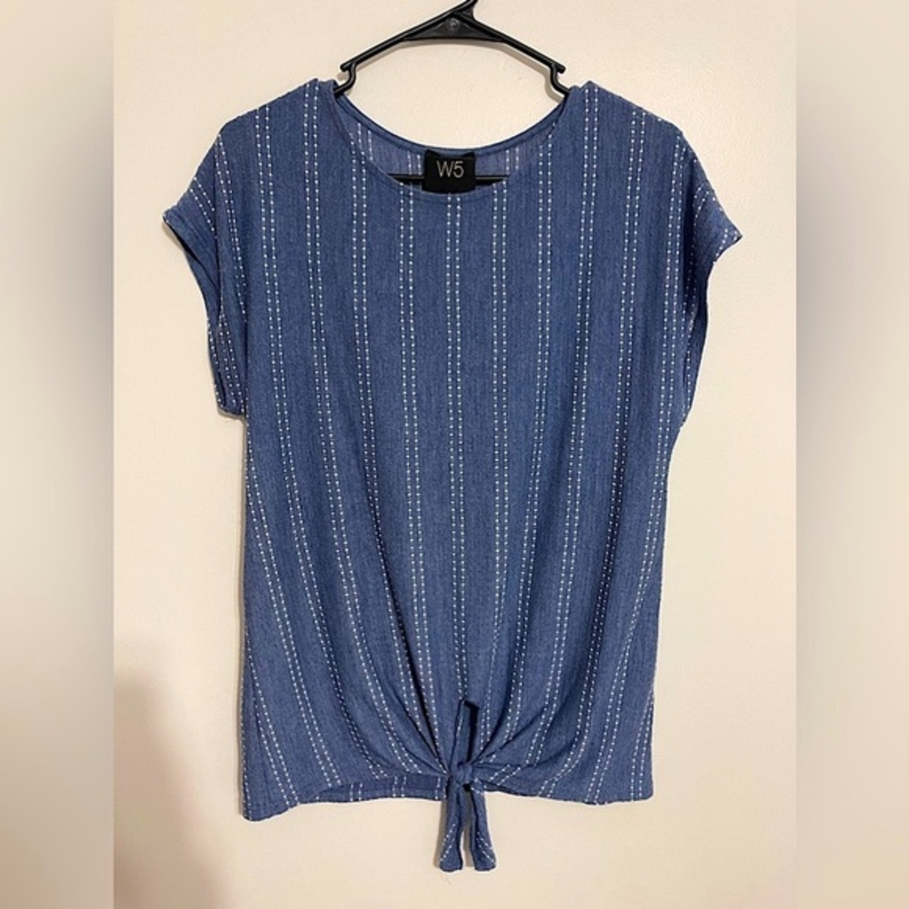 Anthropologie‎ W5 Blue Tie Front Top with Texture Stitched Stripe | Size Small